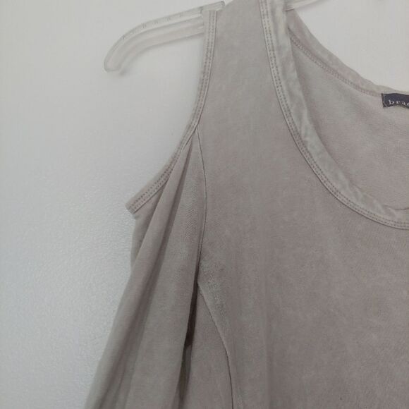 Braeve Off Duty Cream Cold Shoulder Top Stone Wash - Picture 5 of 7